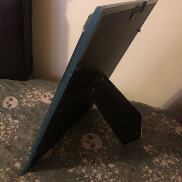 Vintage OOAK Handpainted Shabby Chic “Family Is Not An Important Thing…” Frame - Picture 5 of 16